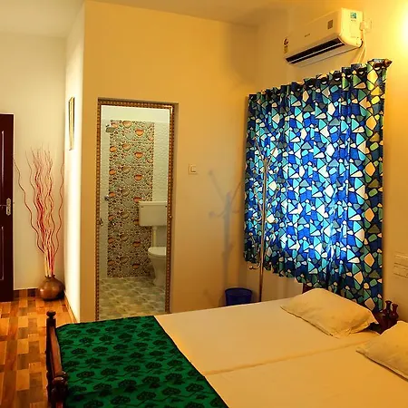 Heather Home Stay Kochi Room photo