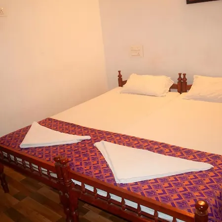 Heather Home Stay Kochi Exterior photo